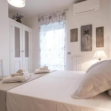 Bomera Bed & Breakfast Gallipolli